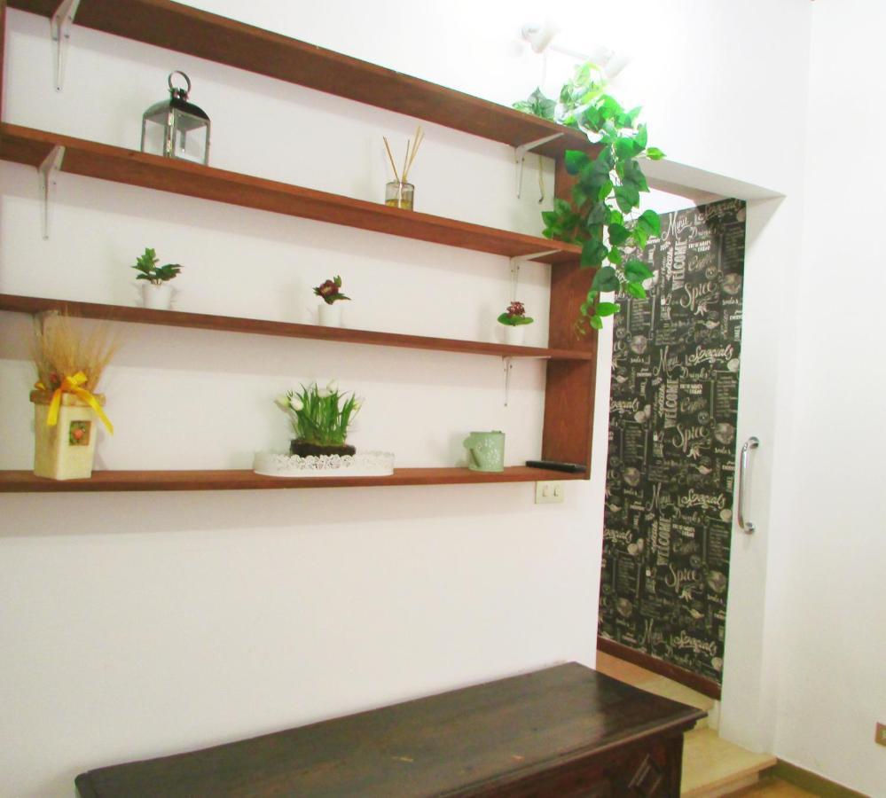 Colosseum Country Chic Apartment ローマ エクステリア 写真