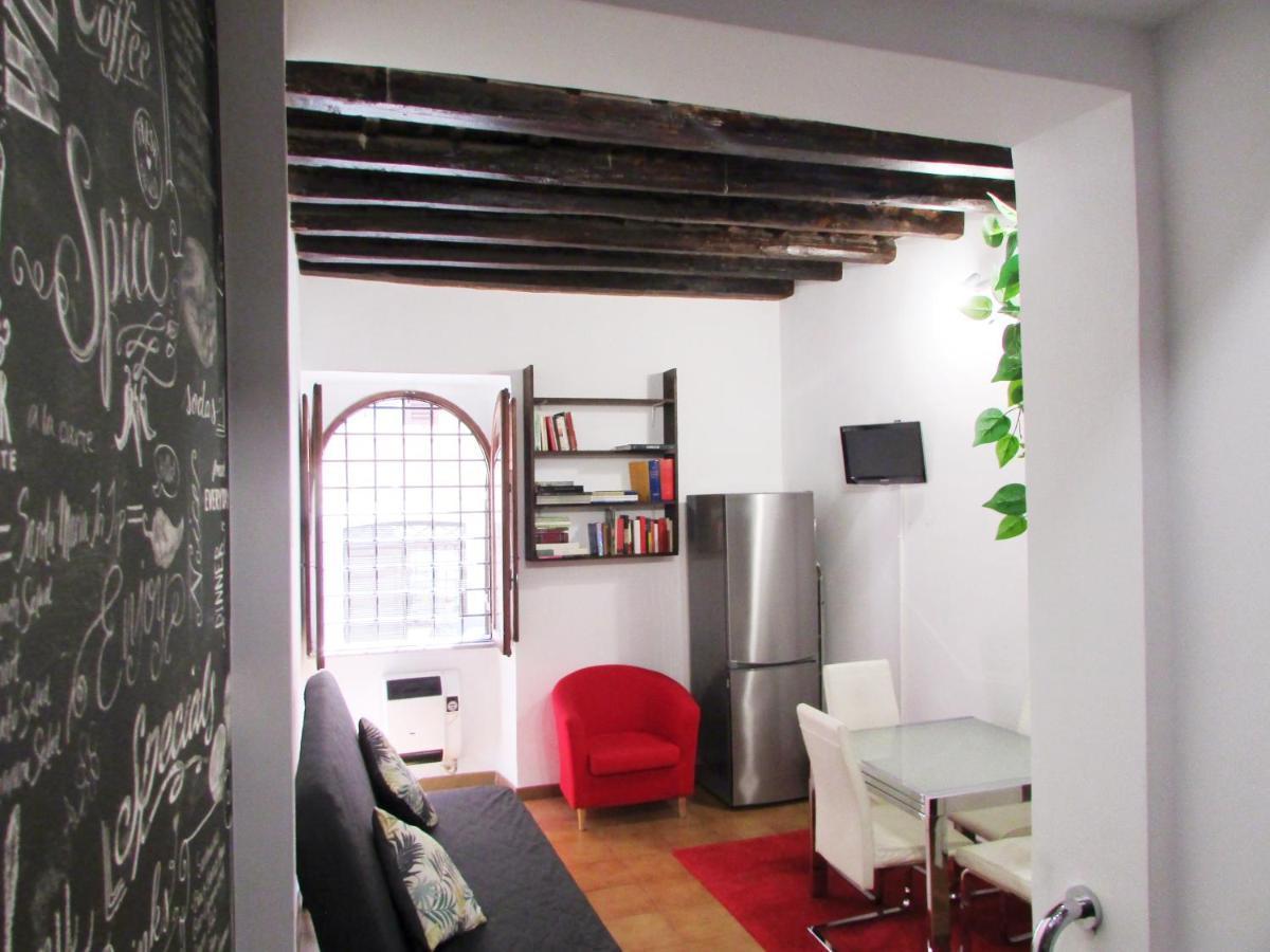 Colosseum Country Chic Apartment ローマ エクステリア 写真