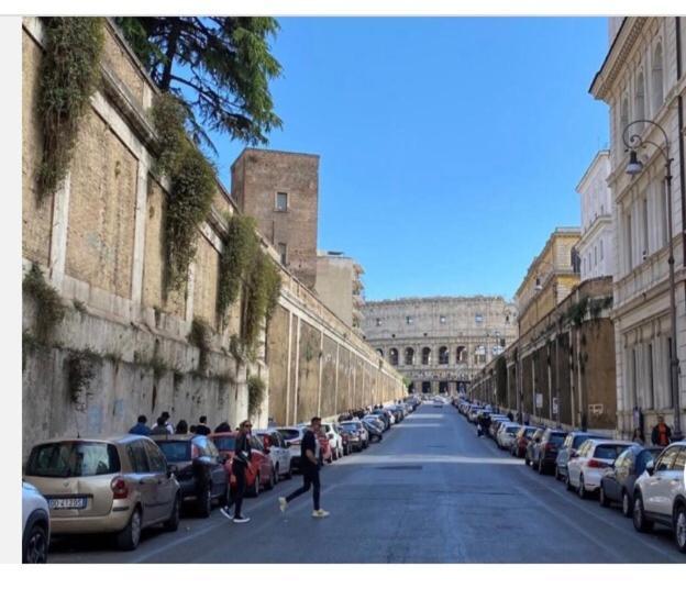 Colosseum Country Chic Apartment ローマ エクステリア 写真