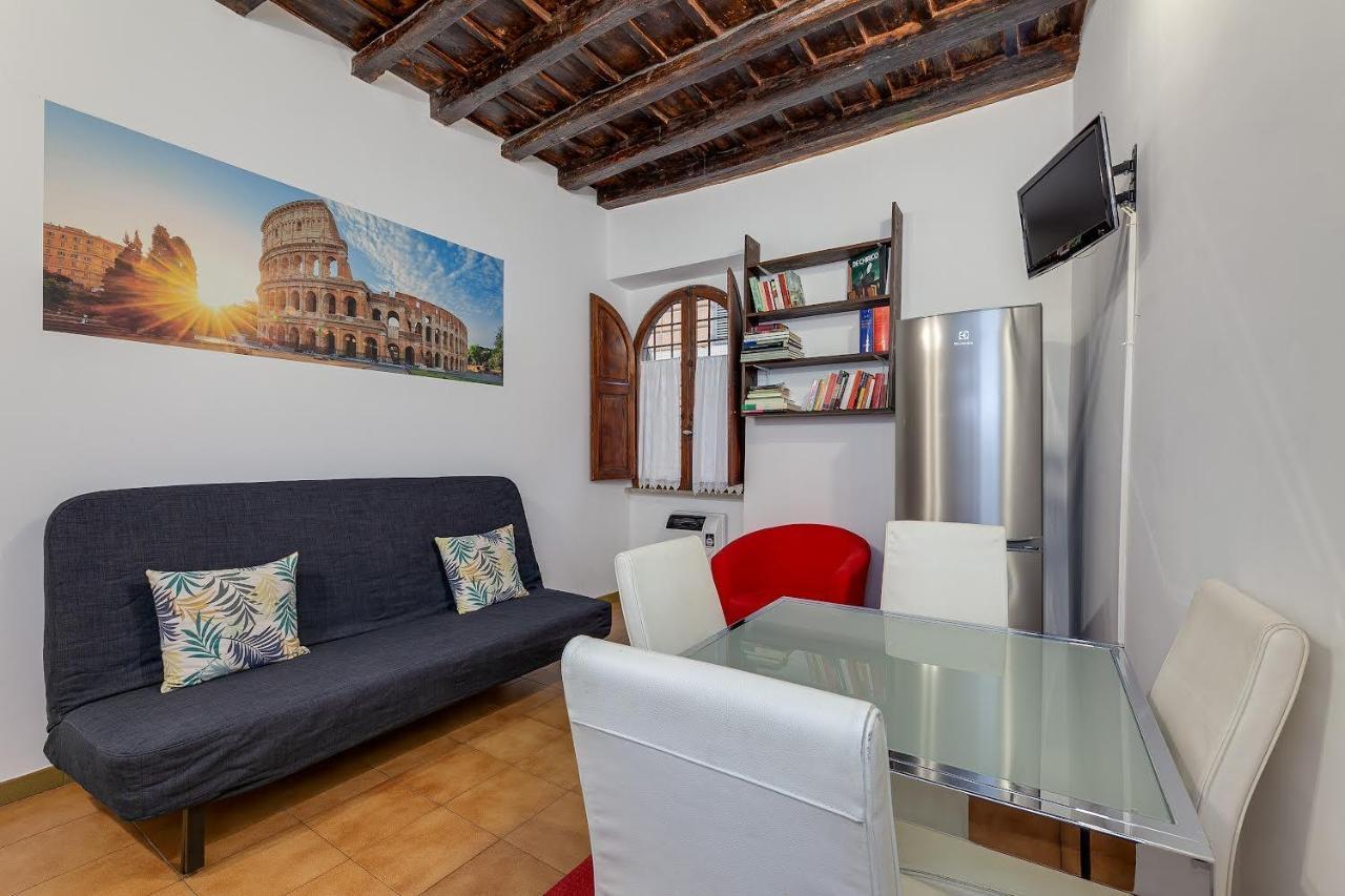 Colosseum Country Chic Apartment ローマ エクステリア 写真